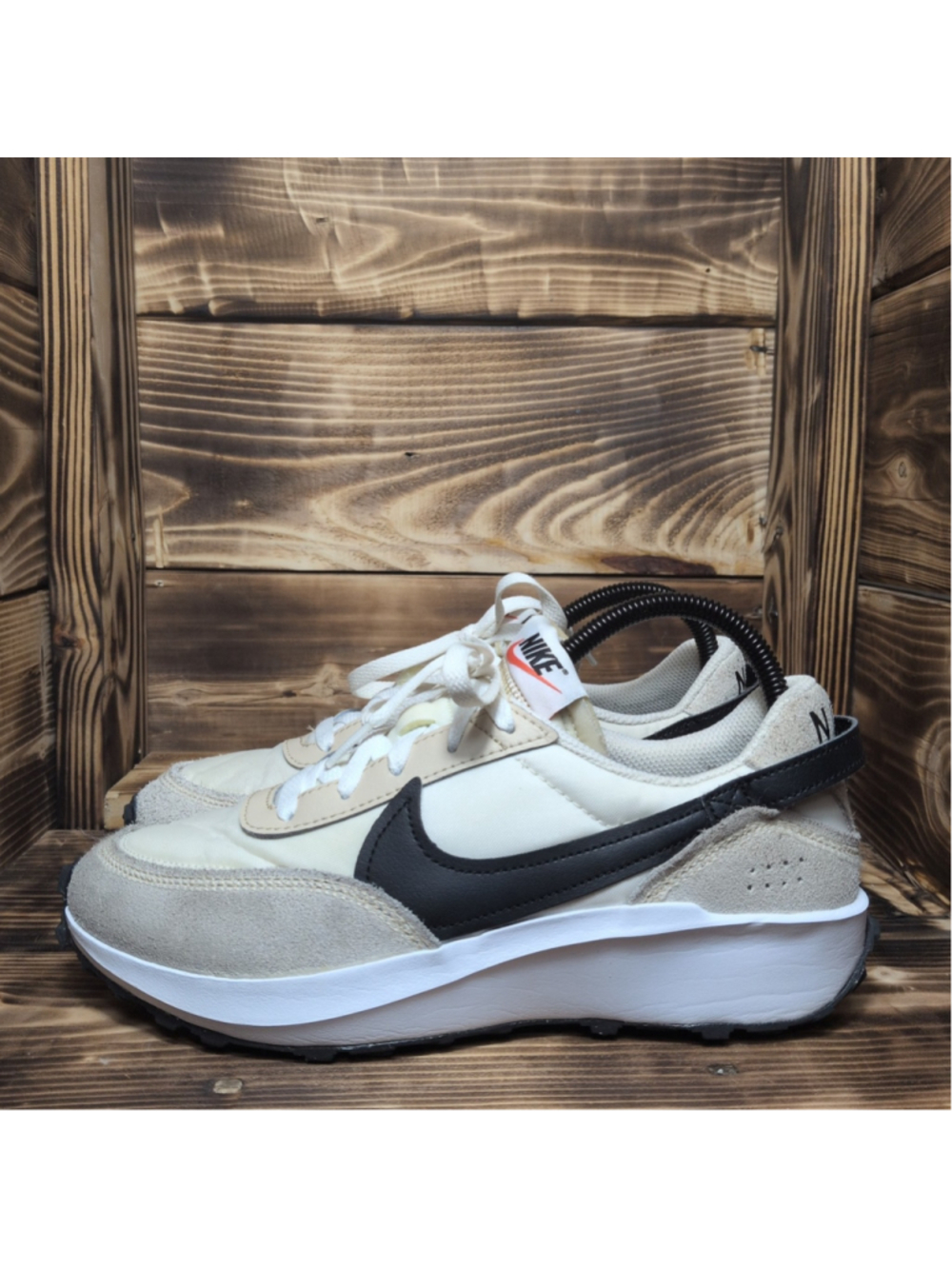 Nike Women's Waffle Debut Size 8 Running Shoes Sanddrift/Phantom/White/Black NEW